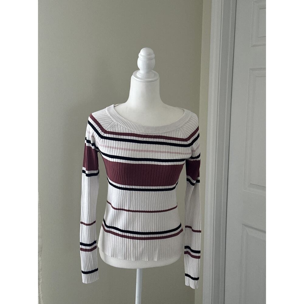 Women’s sweater size L, Express